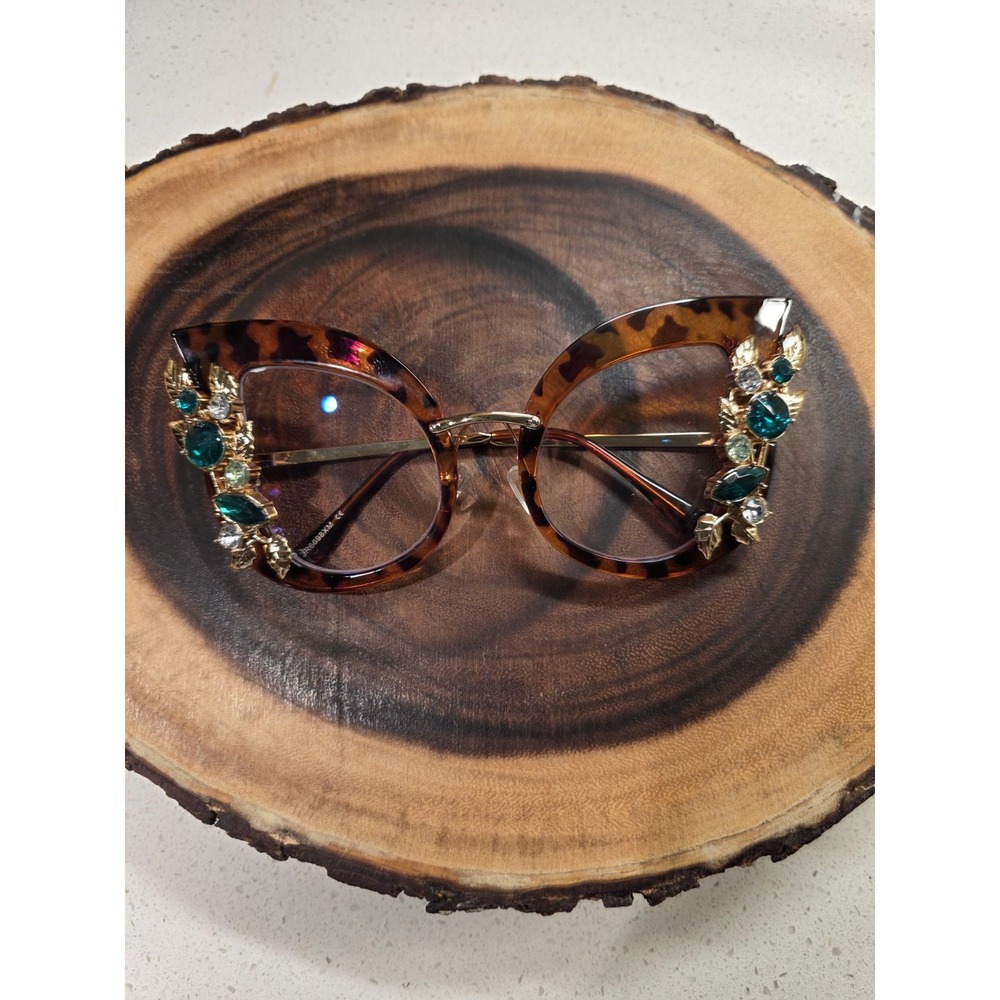 Vintage Style Oversized Jeweled Rhinestone Butterfly Shaped Sunglasses NWOT - Picture 4 of 12